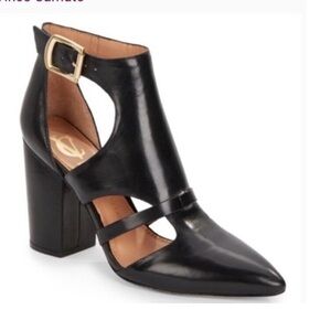 Vince Camuto Signature Velma Heel